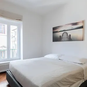 Apartment Queenavona, Rome